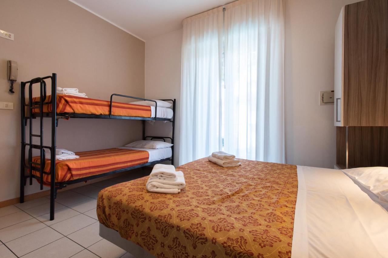 Hotel Consul - Family Hotel Riccione Exterior photo