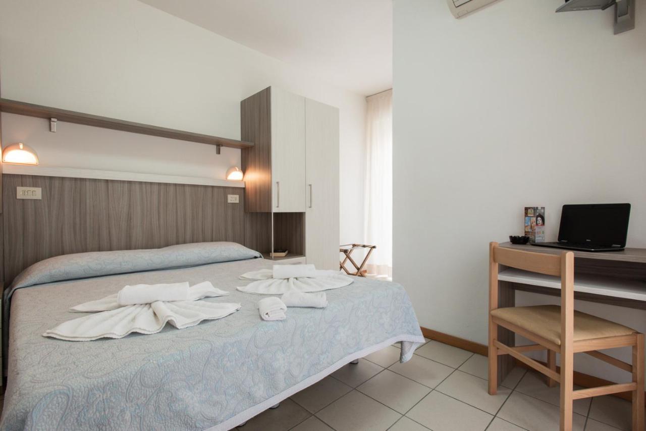 Hotel Consul - Family Hotel Riccione Exterior photo