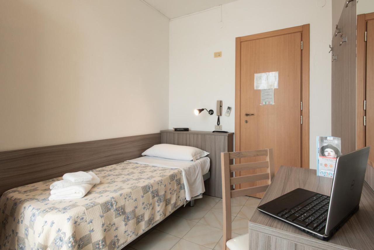 Hotel Consul - Family Hotel Riccione Exterior photo