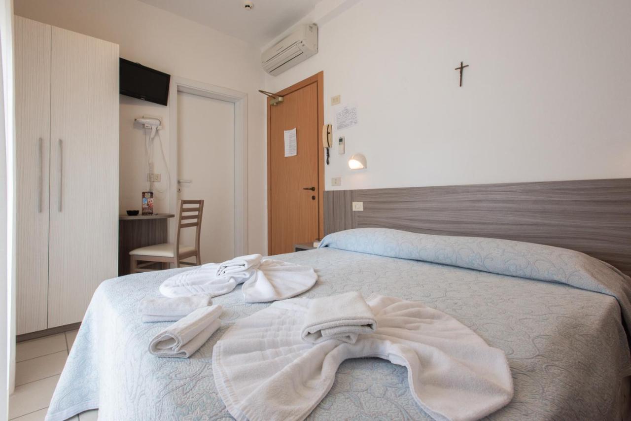 Hotel Consul - Family Hotel Riccione Exterior photo